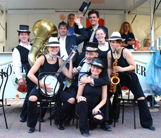 Ortstanzgruppe Fashion, Köthen 2002