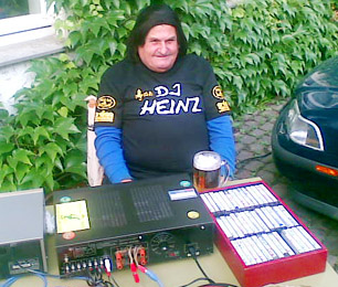 Tanzveranstaltung mit DJ Heinz in Bebra.