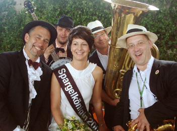 Mit Thüringer Spargelkönigin Herbsleben 2009